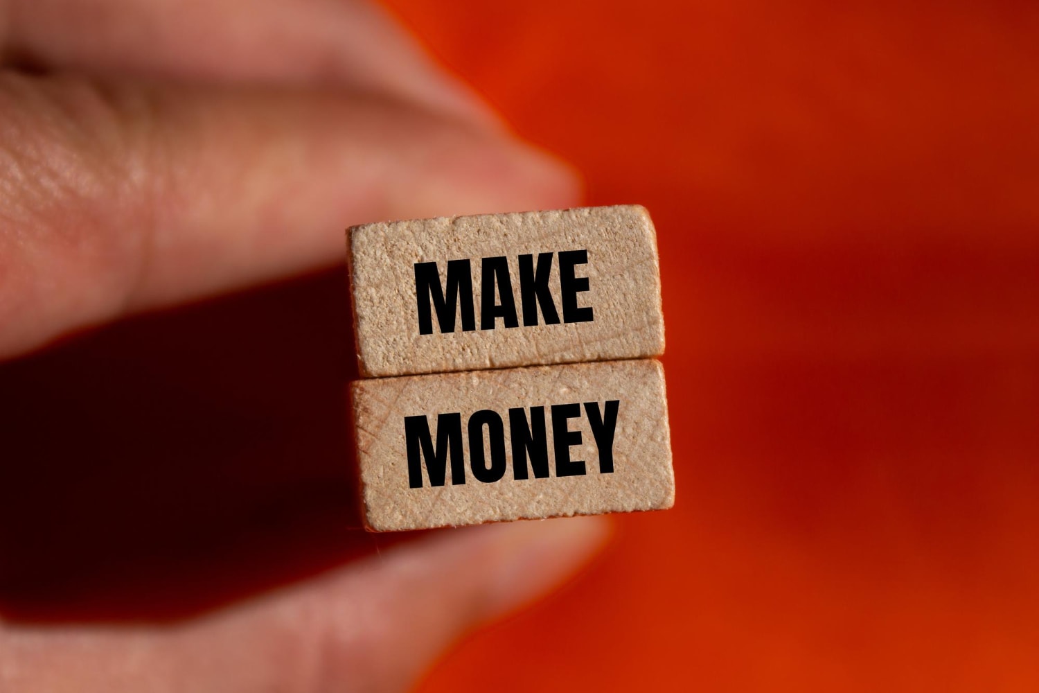 Lees meer over het artikel 5 manieren om bij te verdienen na je 50ste